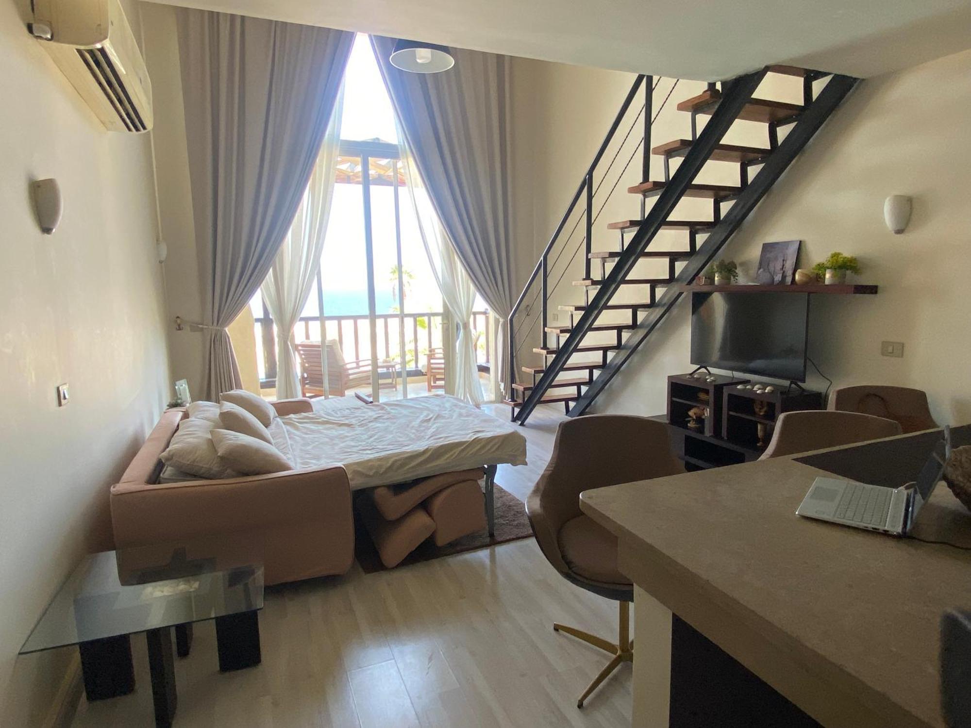 Designer Loft Mit Grandiosem Meerblick Am Roten Apartment